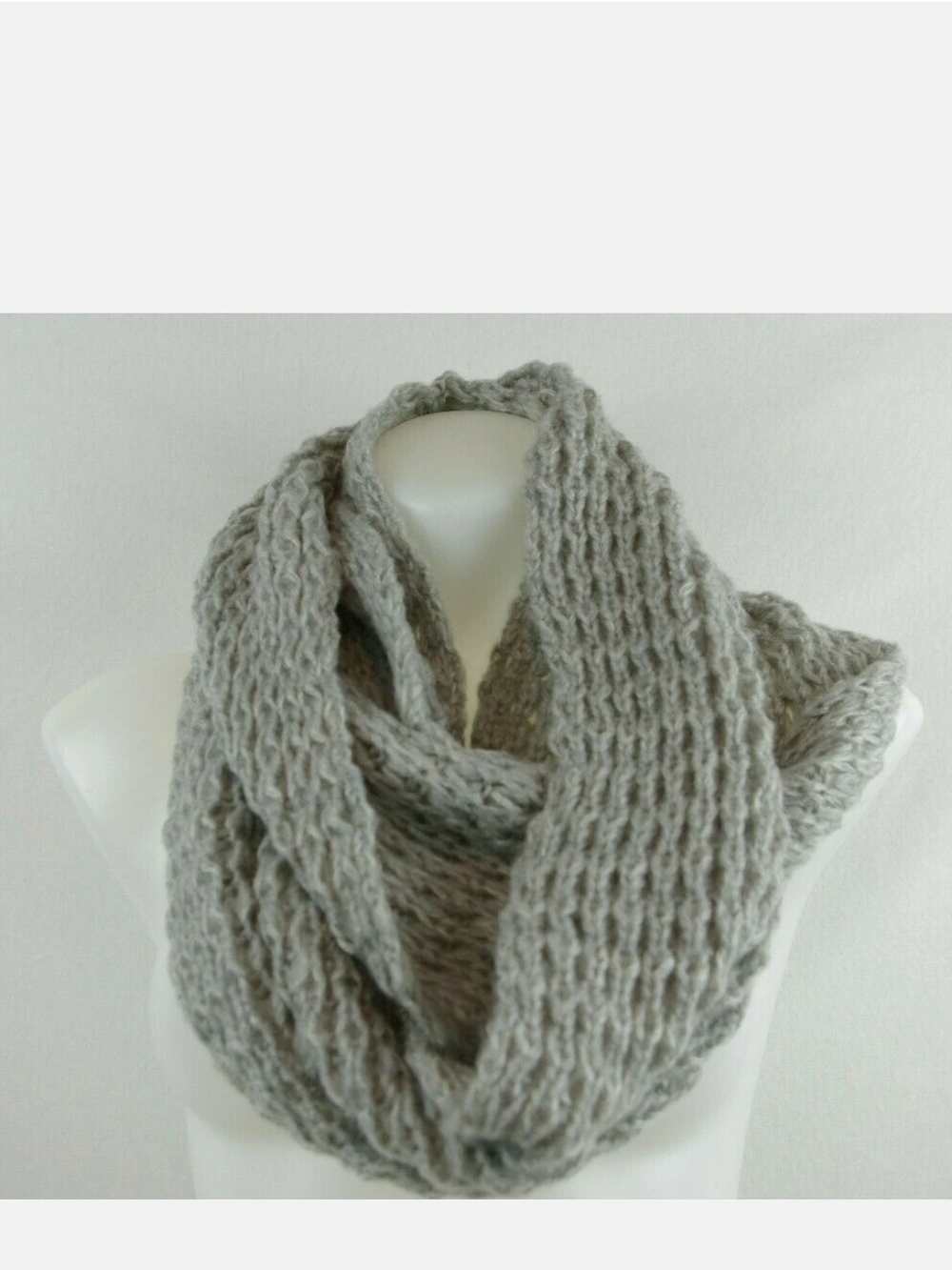 Aeropostale Free State Infinity Scarf Gray Knitted 100% Acrylic